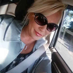 Meet your Posher, Jamie adams